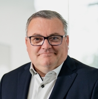 Jonathon B Husby