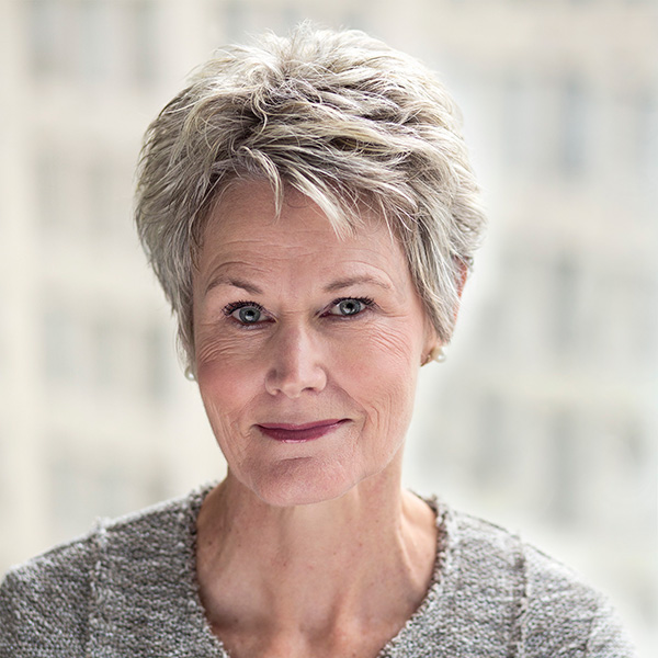 Linda J Welty