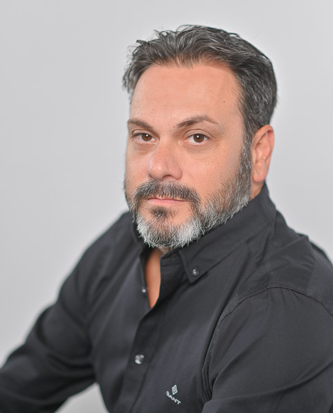 Ofer Naveh