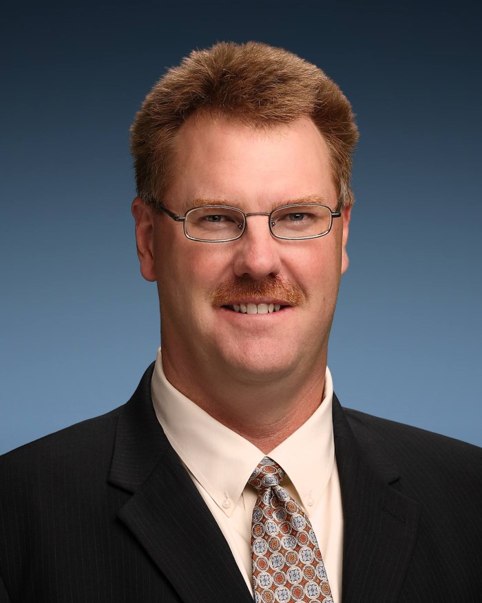 Scott J Deboer
