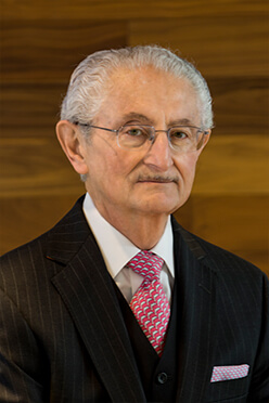 Frank Lourenso