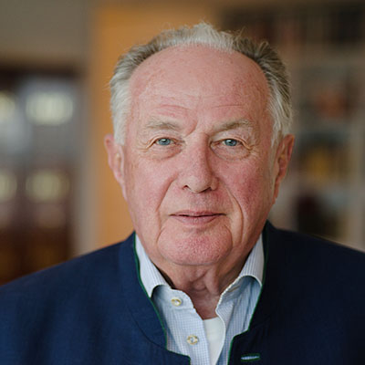 Franz B Humer