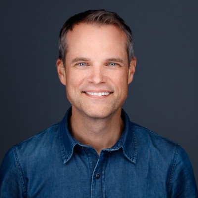 Matthew H Puckett