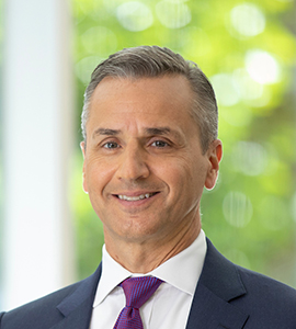 Michael J Desmarais