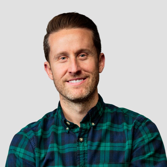 Ryan S Keeton