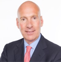 Stefan M Selig