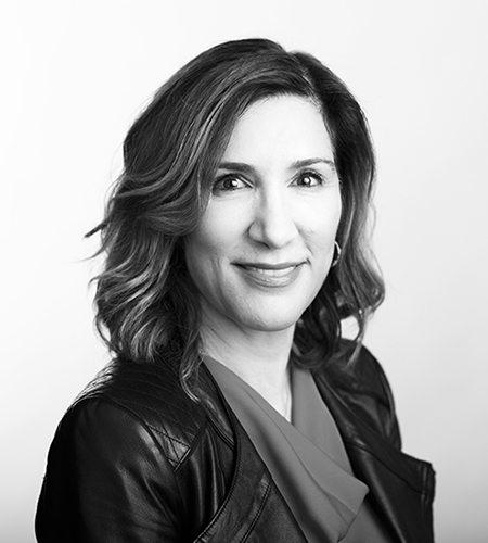 Lisa M Campbell