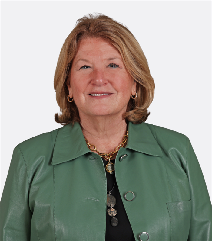 Kathleen W Hyle