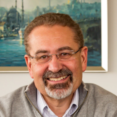 Tunc Doluca
