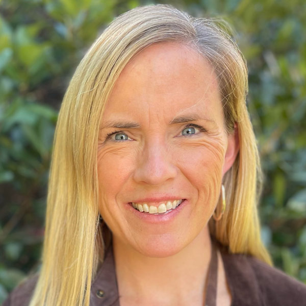 Elizabeth B Bostian