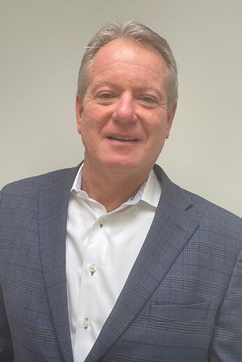 William L Yankus