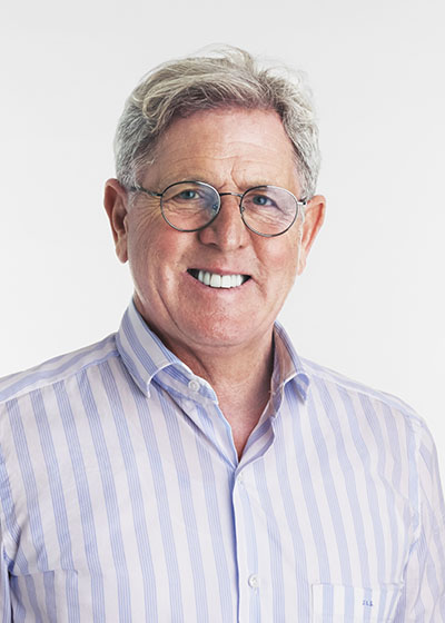 Jay L Schottenstein