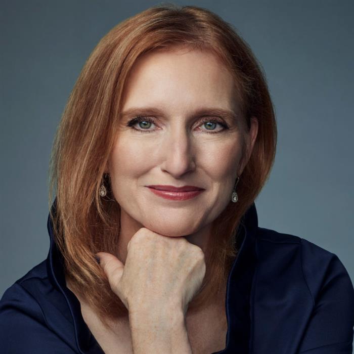 Lori C Locke