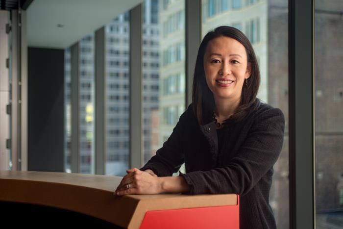 Caroline J Tsay
