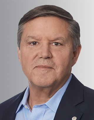 Mark E Fields