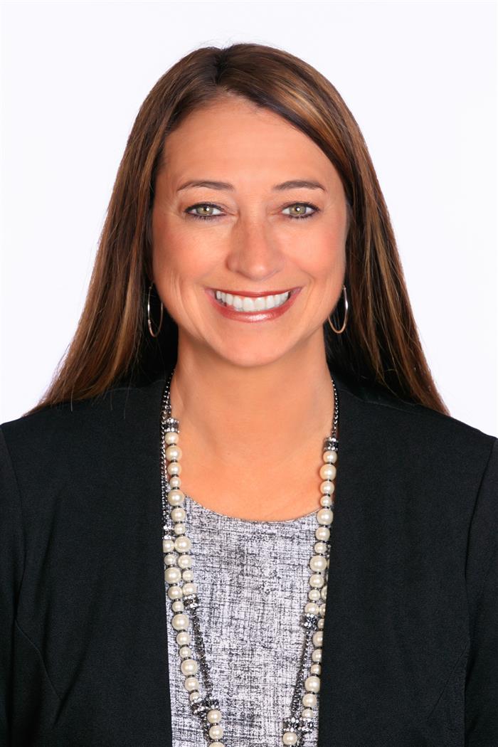 Leah Tate