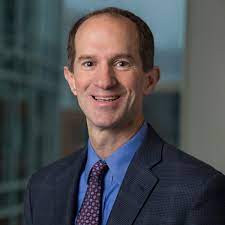 Daniel L Comas