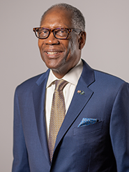 Lester L Lyles