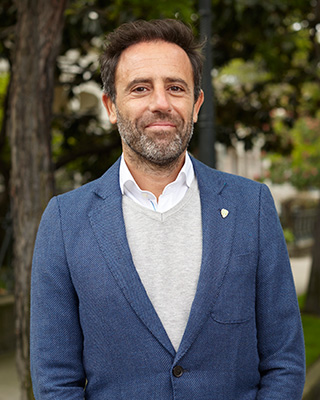 Diego J Barral