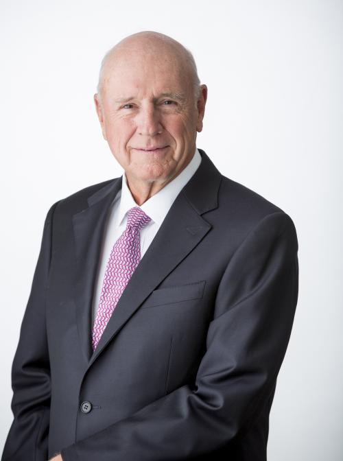 James L L Tullis