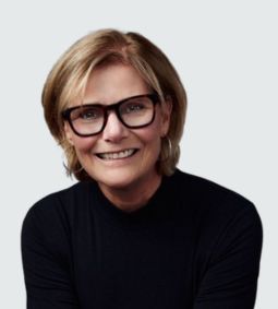 Cindy L Davis