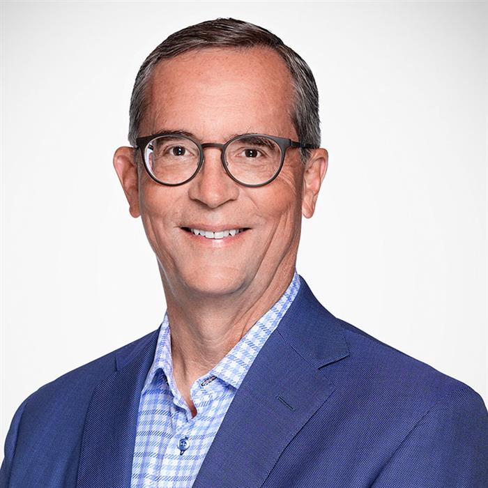 Mark E Tryniski