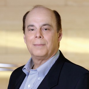 Steven J Freiberg