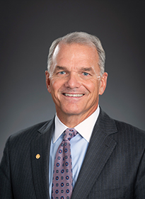 David M Findlay