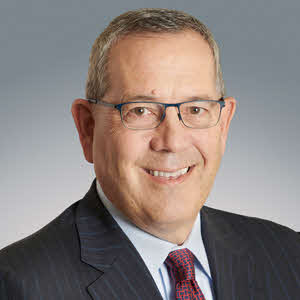 Douglas J Pauls