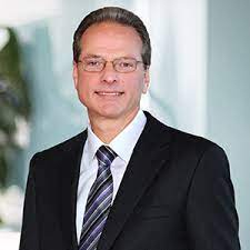 Henry Samueli