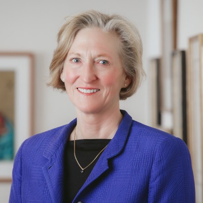 Victoria M Holt