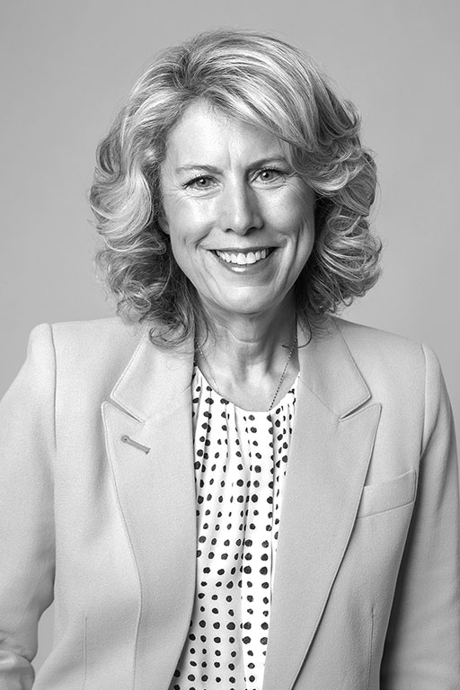 Dawn L Farrell