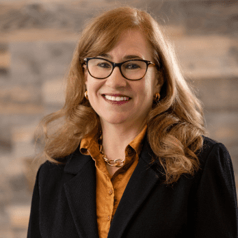 Leah Schlesinger