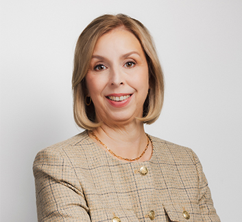 Deanna D Strable-Soethout