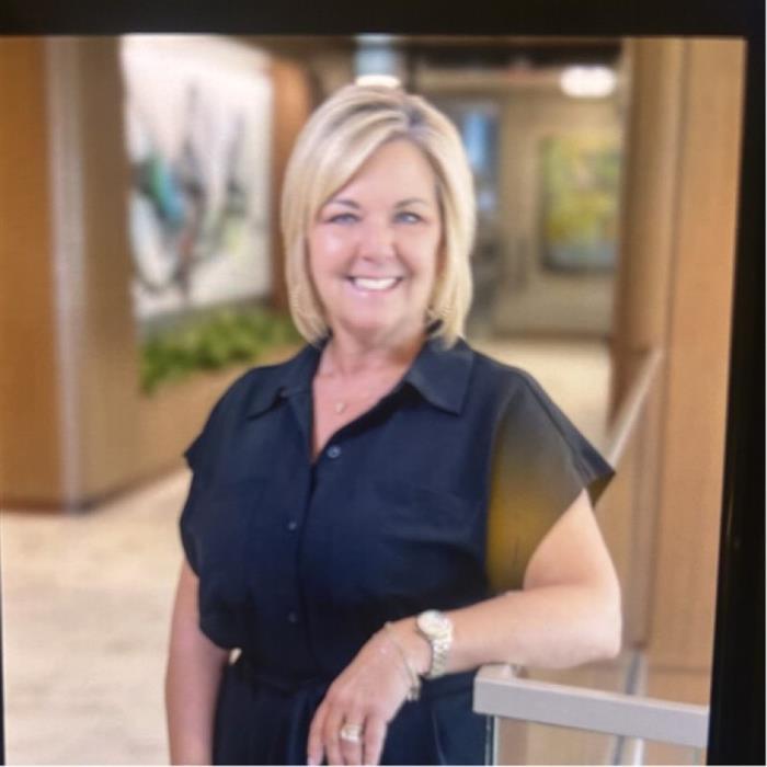 Kim L Jakovich