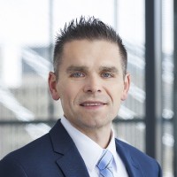 Jeffrey J Lavalle