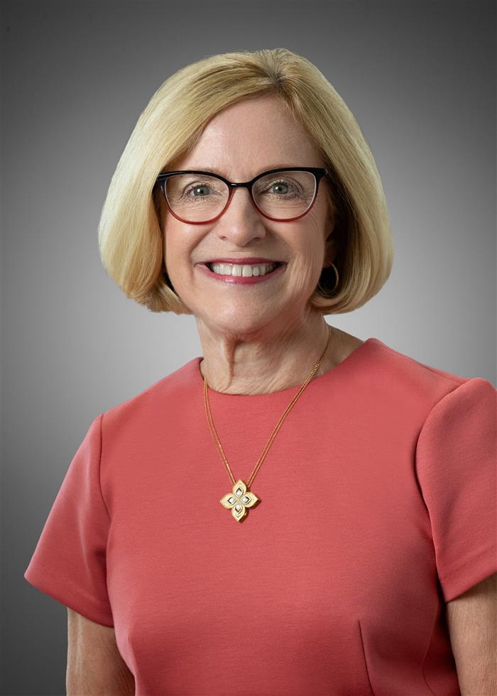 Denise R Mathews