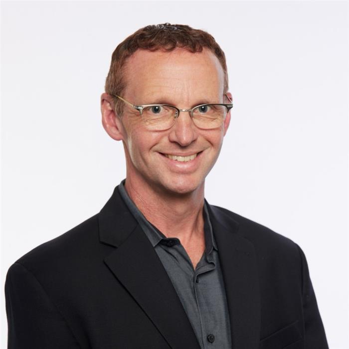 Stephen W Hope
