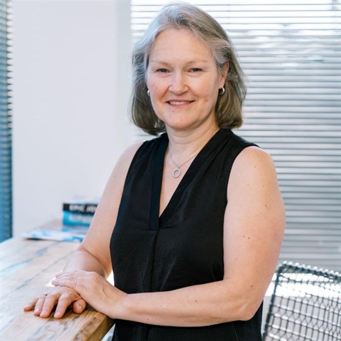 Helen M Thackray