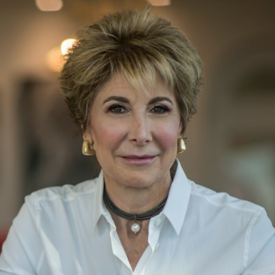 Betsy S Atkins