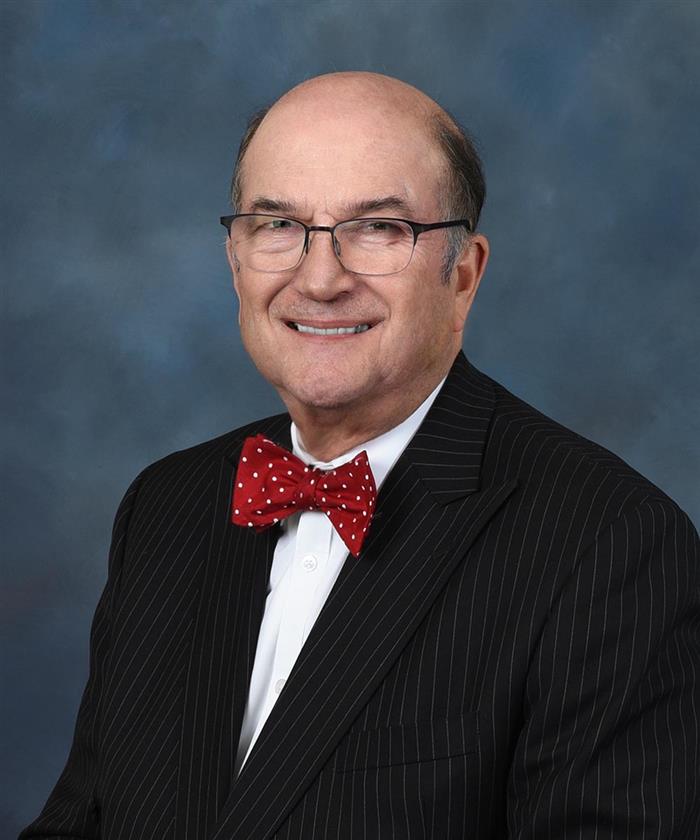 Simon M Lorne