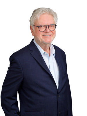 Edward H Dalelio