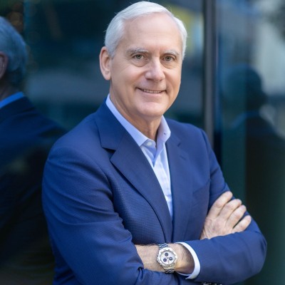 Michael W Harlan