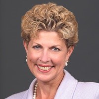 Linda M Houston