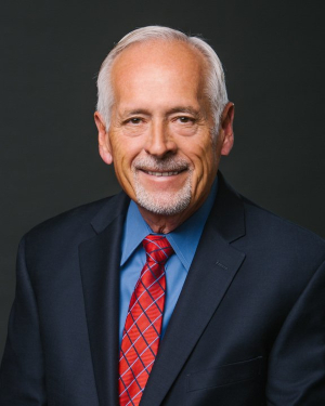 Larry J Magee