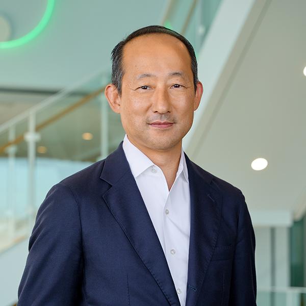 Sung Lee