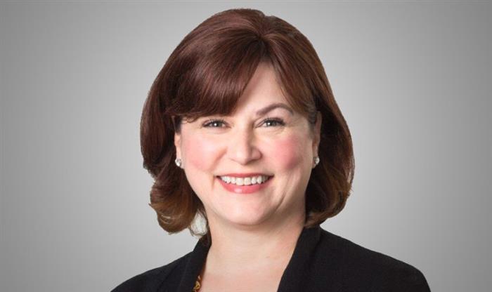 Andrea J Ayers