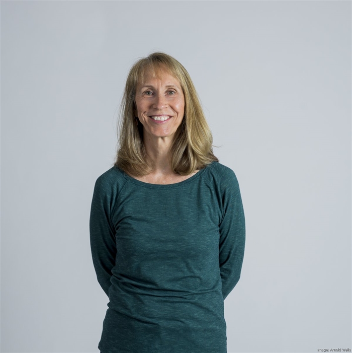 Glenda J Flanagan