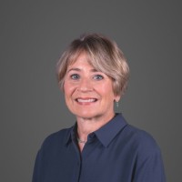 Rebecca B Robertson