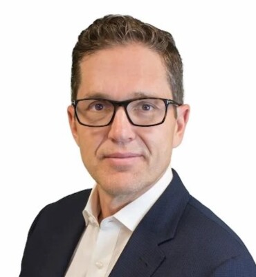 Jeffrey Stafeil